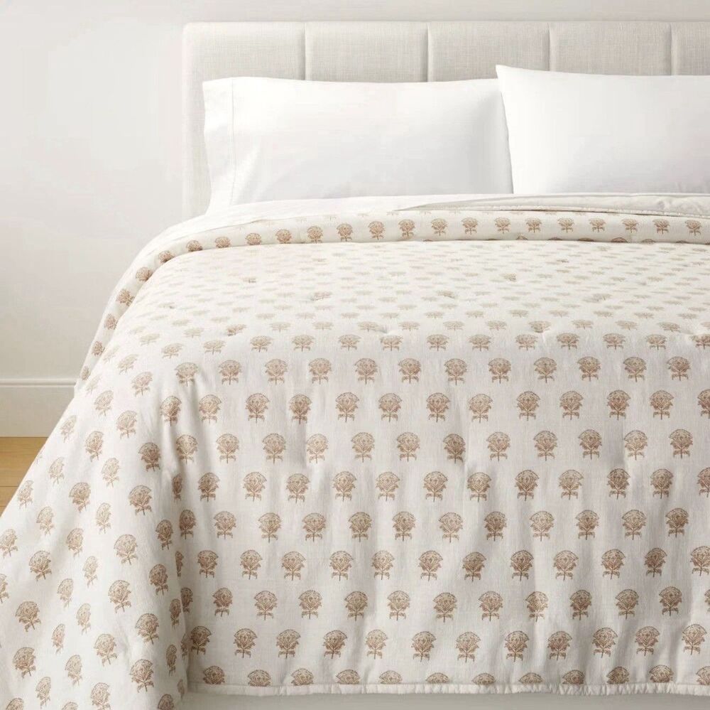 RARE Full/Queen Lofty Cotton Slub Woodblock Print Floral Quilt Off White/Mauve